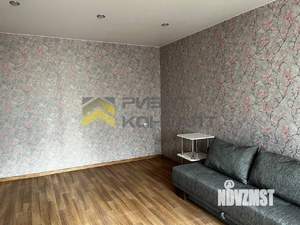 2-к квартира, вторичка, 52м2, 1/9 этаж
