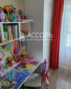 3-к квартира, вторичка, 57м2, 2/5 этаж