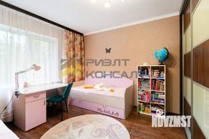 2-к квартира, вторичка, 52м2, 1/9 этаж
