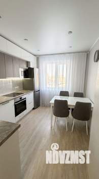 2-к квартира, вторичка, 57м2, 8/10 этаж