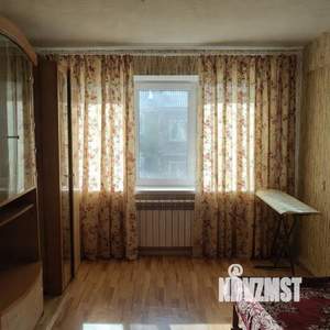 3-к квартира, вторичка, 63м2, 5/5 этаж