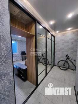 2-к квартира, вторичка, 63м2, 10/17 этаж