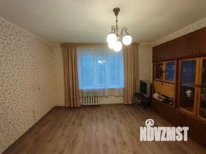 2-к квартира, вторичка, 52м2, 1/5 этаж