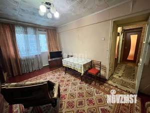 4-к квартира, вторичка, 60м2, 5/5 этаж