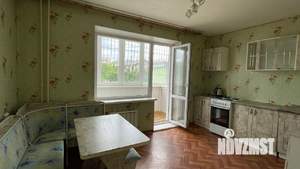 2-к квартира, вторичка, 60м2, 1/10 этаж