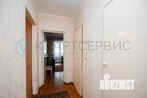 3-к квартира, вторичка, 63м2, 1/9 этаж