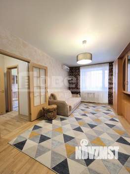 1-к квартира, вторичка, 42м2, 2/5 этаж