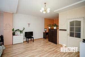 Студия квартира, вторичка, 40м2, 2/15 этаж