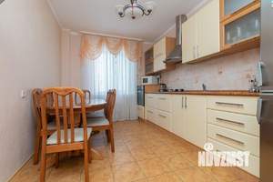 3-к квартира, вторичка, 110м2, 4/10 этаж