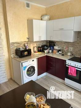 2-к квартира, вторичка, 62м2, 3/10 этаж