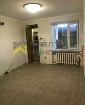 4-к квартира, вторичка, 106м2, 3/5 этаж