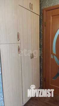 2-к квартира, вторичка, 52м2, 1/10 этаж