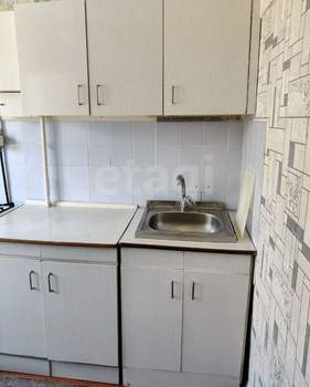 2-к квартира, вторичка, 45м2, 3/5 этаж