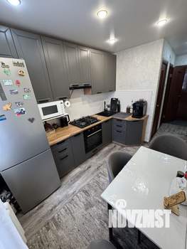 3-к квартира, вторичка, 59м2, 8/9 этаж