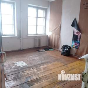 3-к квартира, вторичка, 64м2, 4/4 этаж