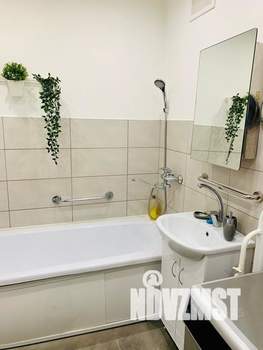 2-к квартира, вторичка, 67м2, 8/10 этаж