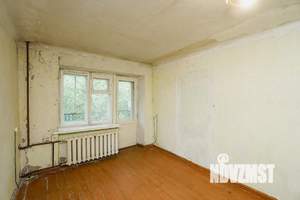 3-к квартира, вторичка, 55м2, 3/3 этаж