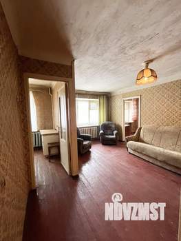 2-к квартира, вторичка, 42м2, 1/5 этаж