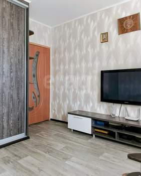 2-к квартира, вторичка, 52м2, 10/10 этаж