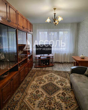 2-к квартира, вторичка, 45м2, 1/5 этаж