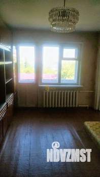 3-к квартира, вторичка, 50м2, 5/5 этаж