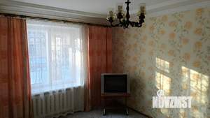 3-к квартира, вторичка, 71м2, 1/2 этаж