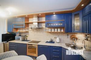 4-к квартира, вторичка, 141м2, 6/9 этаж