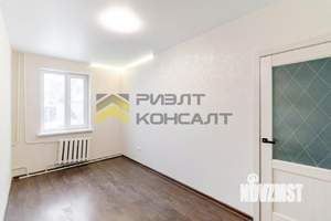 3-к квартира, вторичка, 55м2, 1/2 этаж