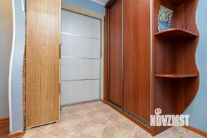4-к квартира, вторичка, 58м2, 1/5 этаж