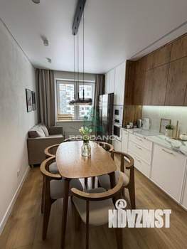 3-к квартира, вторичка, 77м2, 6/8 этаж