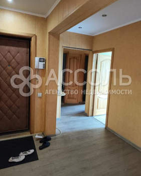 4-к квартира, вторичка, 90м2, 2/9 этаж