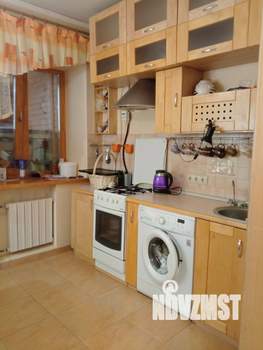 3-к квартира, вторичка, 75м2, 1/4 этаж