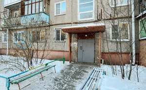 2-к квартира, вторичка, 44м2, 1/5 этаж