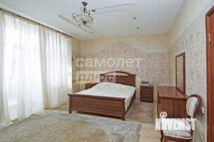 4-к квартира, вторичка, 117м2, 4/5 этаж