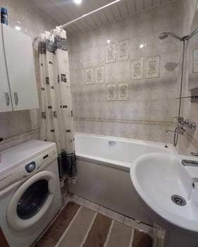 3-к квартира, вторичка, 63м2, 9/9 этаж