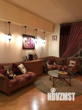 2-к квартира, вторичка, 63м2, 5/5 этаж