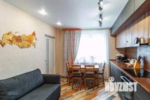 2-к квартира, вторичка, 58м2, 6/18 этаж