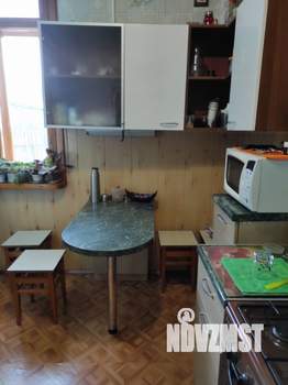 3-к квартира, вторичка, 58м2, 1/1 этаж