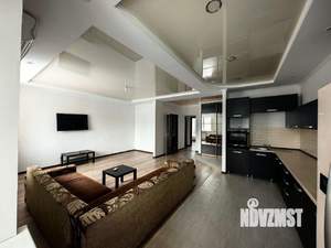 2-к квартира, вторичка, 67м2, 8/17 этаж