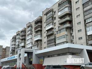 4-к квартира, вторичка, 73м2, 3/9 этаж