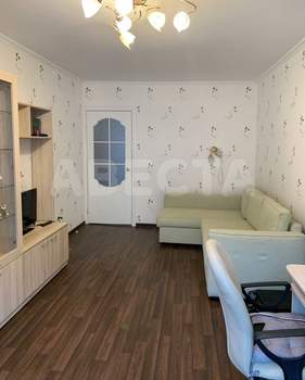 2-к квартира, вторичка, 48м2, 3/5 этаж