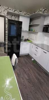 3-к квартира, вторичка, 63м2, 1/9 этаж