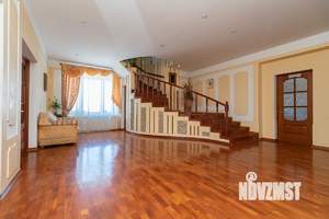 5-к квартира, вторичка, 262м2, 7/9 этаж