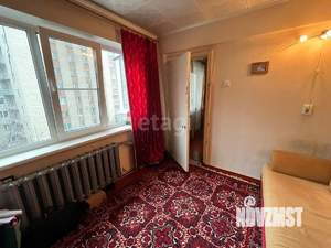 4-к квартира, вторичка, 60м2, 5/5 этаж