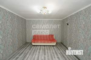 3-к квартира, вторичка, 73м2, 1/1 этаж