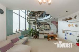 3-к квартира, вторичка, 232м2, 10/10 этаж