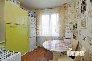 2-к квартира, вторичка, 47м2, 3/3 этаж