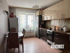 2-к квартира, вторичка, 51м2, 1/4 этаж