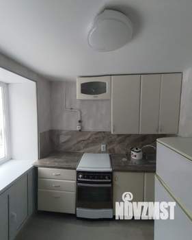 2-к квартира, вторичка, 42м2, 1/5 этаж