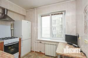 2-к квартира, вторичка, 37м2, 3/5 этаж